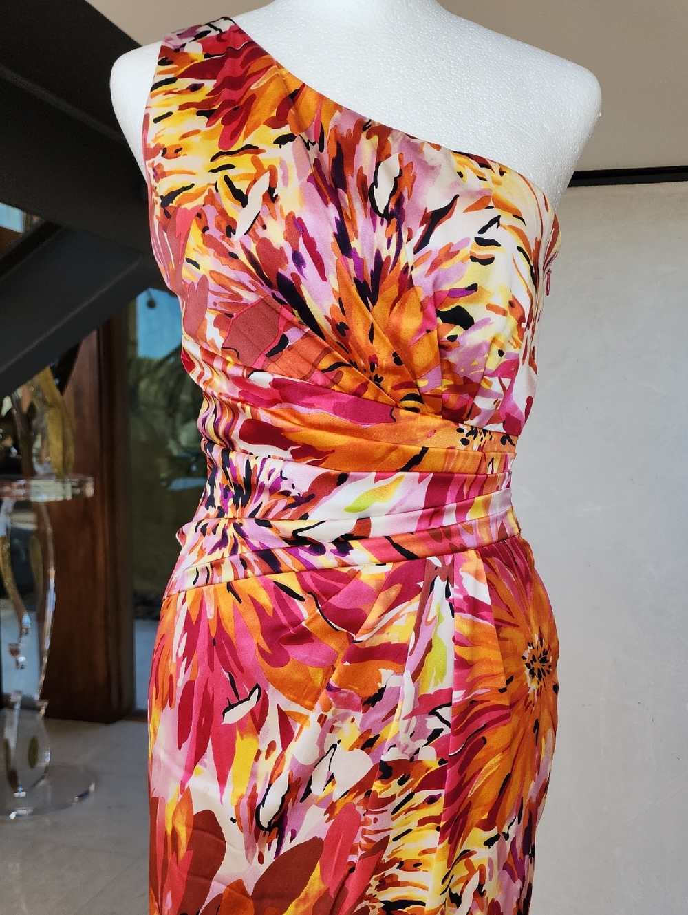David Meister Pink Fuchsia Floral One Shoulder Dress (Size 2) - Picture 5 of 7